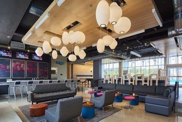 Aloft Cleveland Airport